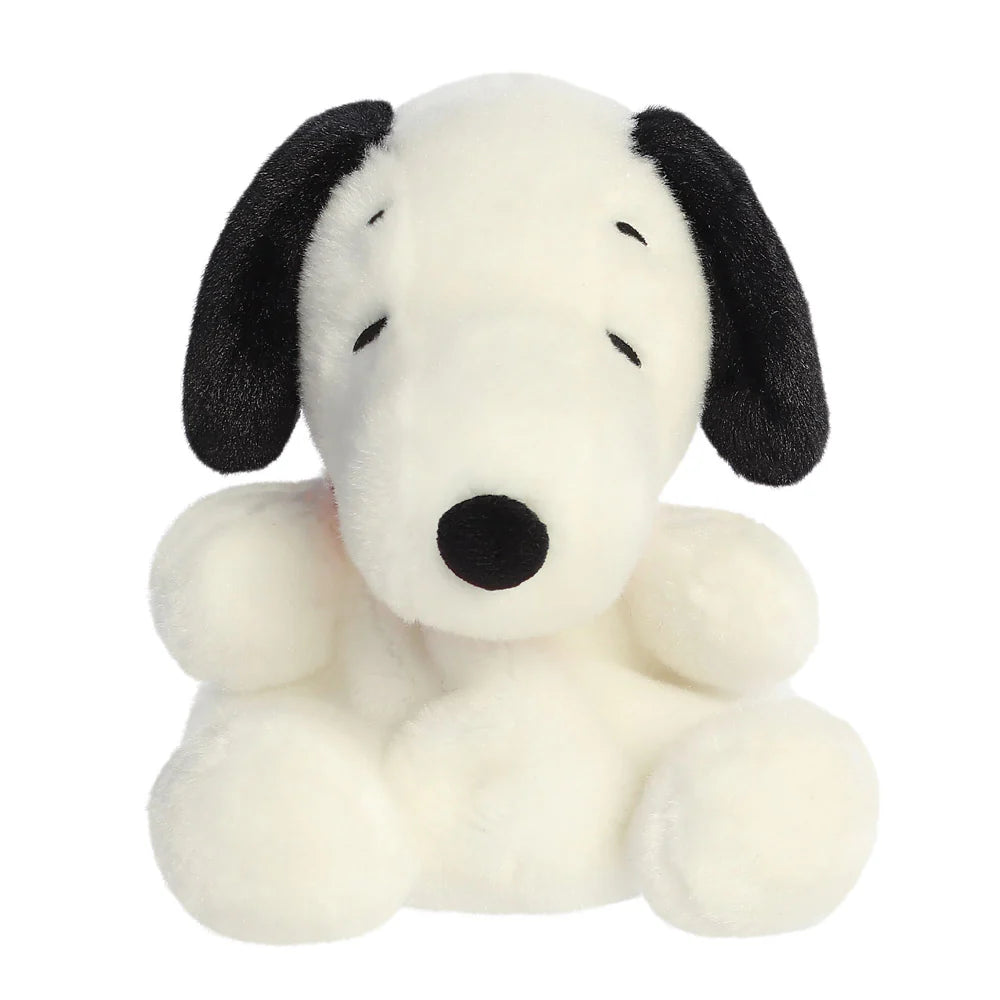 peanuts-snoopy-plush-toy