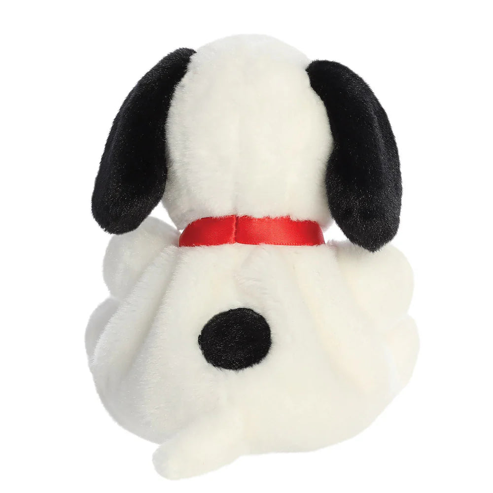 peanuts-snoopy-plush-toy