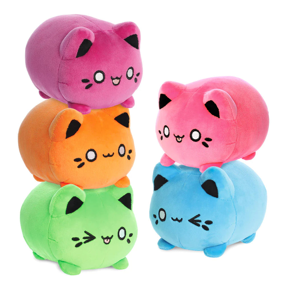 tasty-peach-kawaii-plush-toy